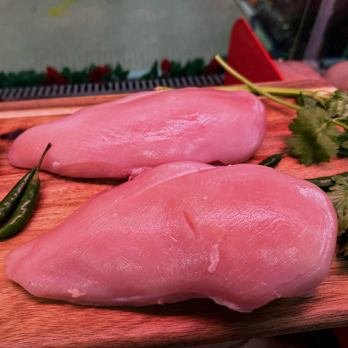 CHICKEN BREAST BONELESS  PER KG